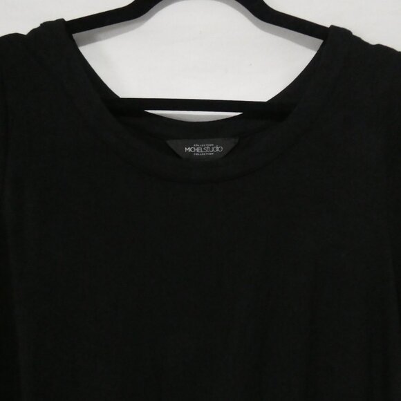 MICHEL STUDIO COLLECTION | 1X | Chic Black Top | Floral Back | Lace-Up Bottom - Picture 4 of 14